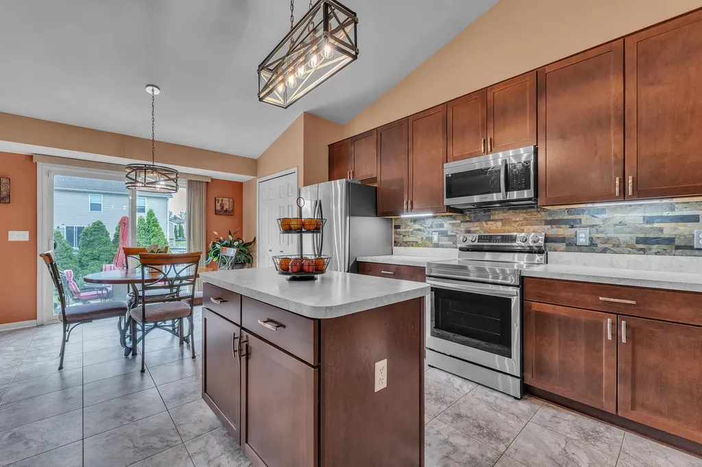 31185 Handsomer Drive Huron Charter Township MI 48134