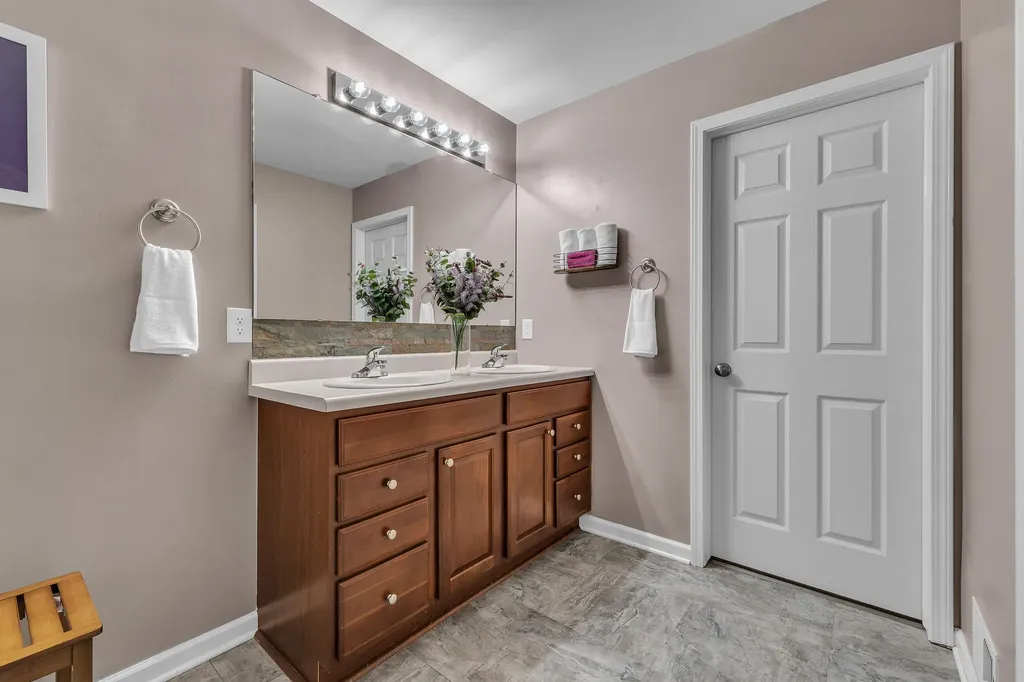 31185 Handsomer Drive Huron Charter Township MI 48134