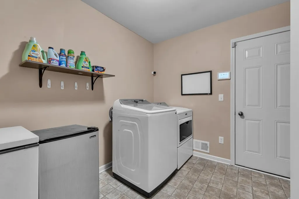 31185 Handsomer Drive Huron Charter Township MI 48134