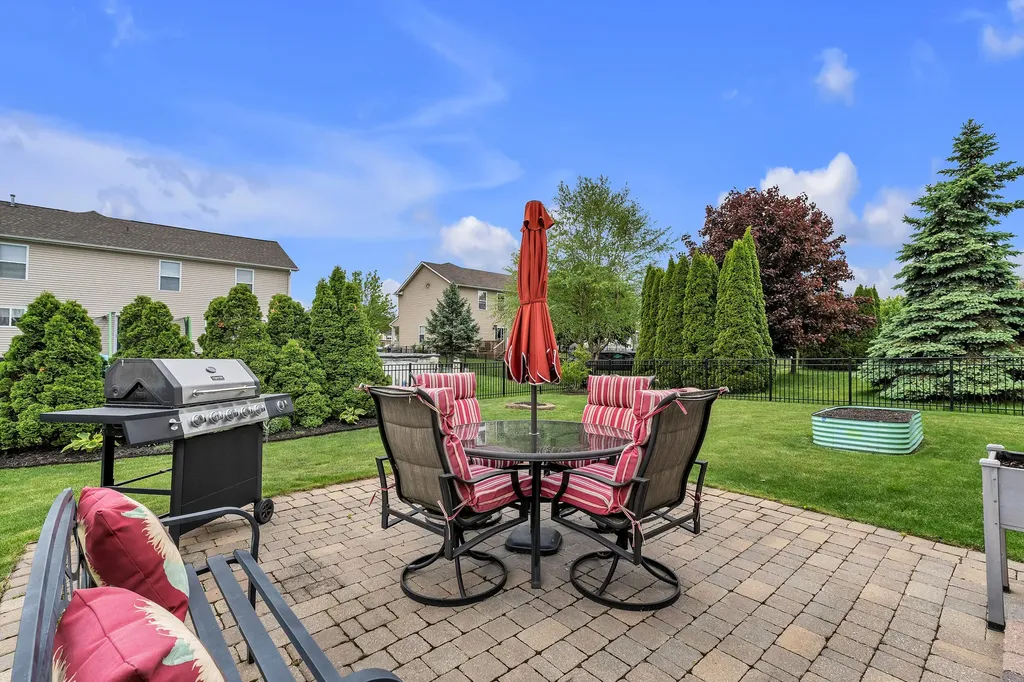 31185 Handsomer Drive Huron Charter Township MI 48134