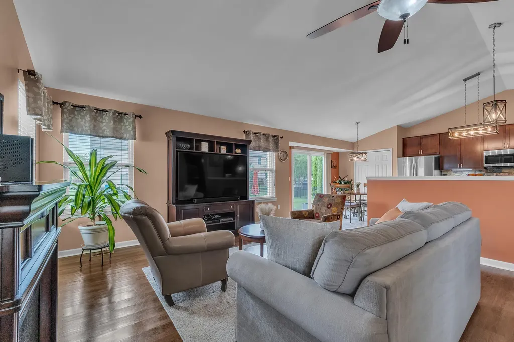 31185 Handsomer Drive Huron Charter Township MI 48134