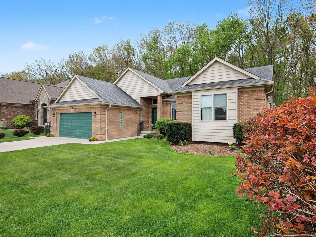 45654 Lookout Drive Macomb Township MI 48044