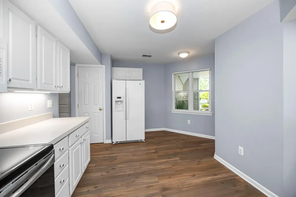 717 Fieldstone Circle W Chelsea City MI 48118