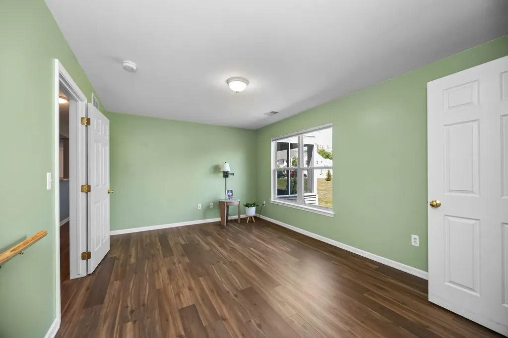717 Fieldstone Circle W Chelsea City MI 48118
