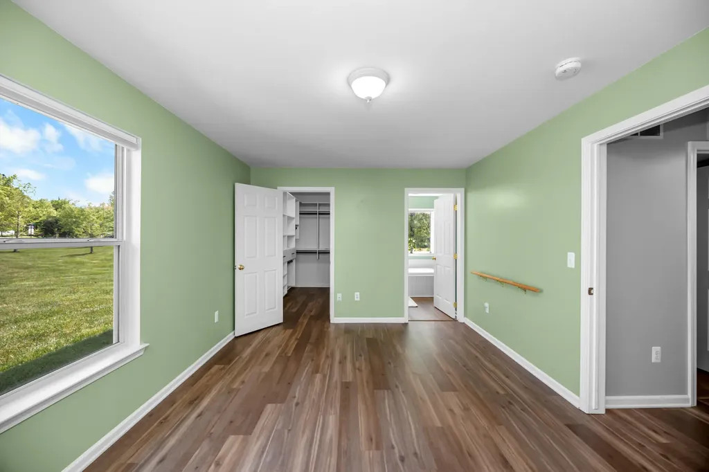 717 Fieldstone Circle W Chelsea City MI 48118