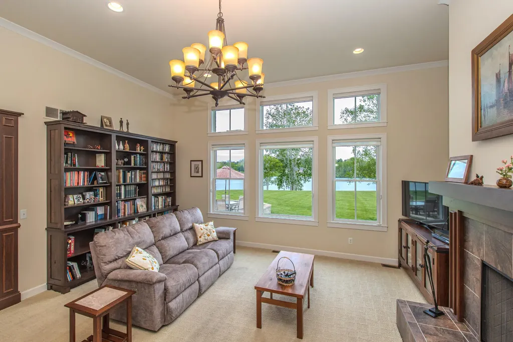 9168 Mirage Lake Drive York Charter Township MI 48160