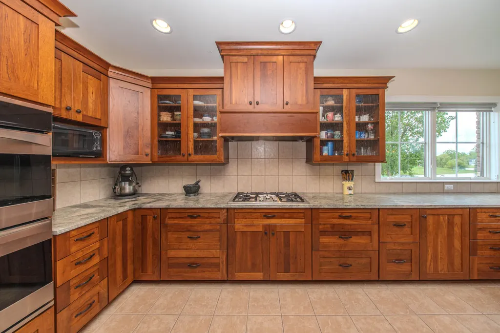 9168 Mirage Lake Drive York Charter Township MI 48160