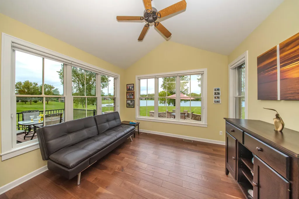 9168 Mirage Lake Drive York Charter Township MI 48160
