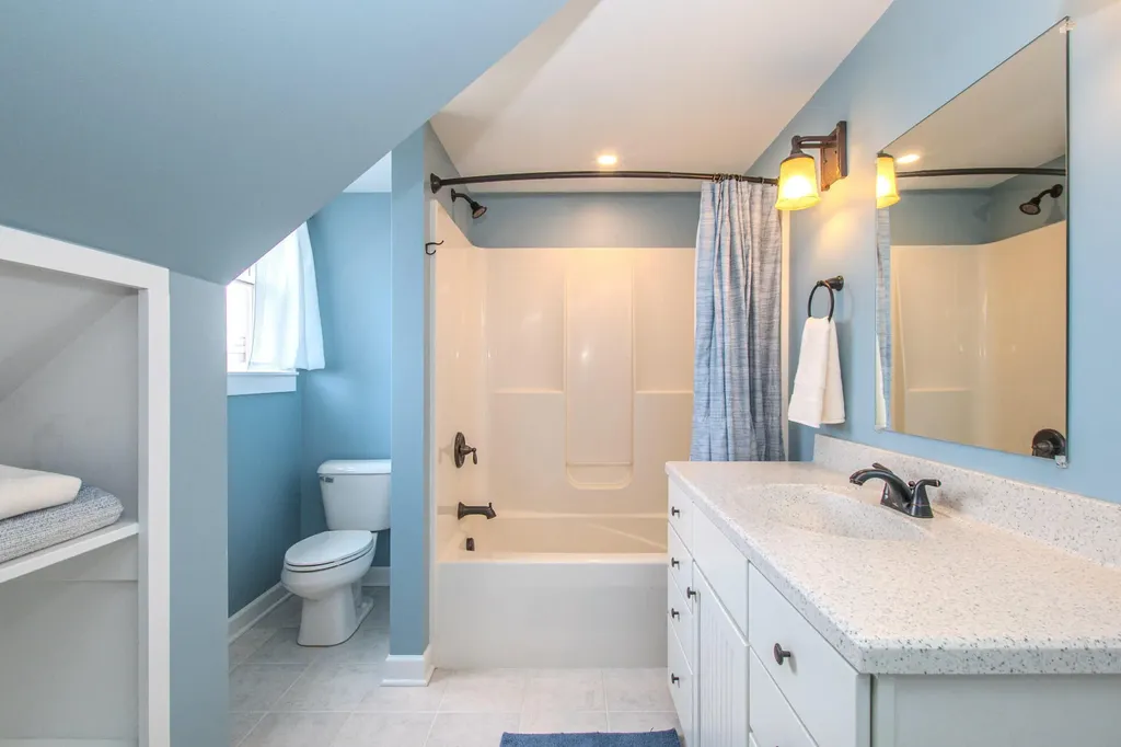 9168 Mirage Lake Drive York Charter Township MI 48160