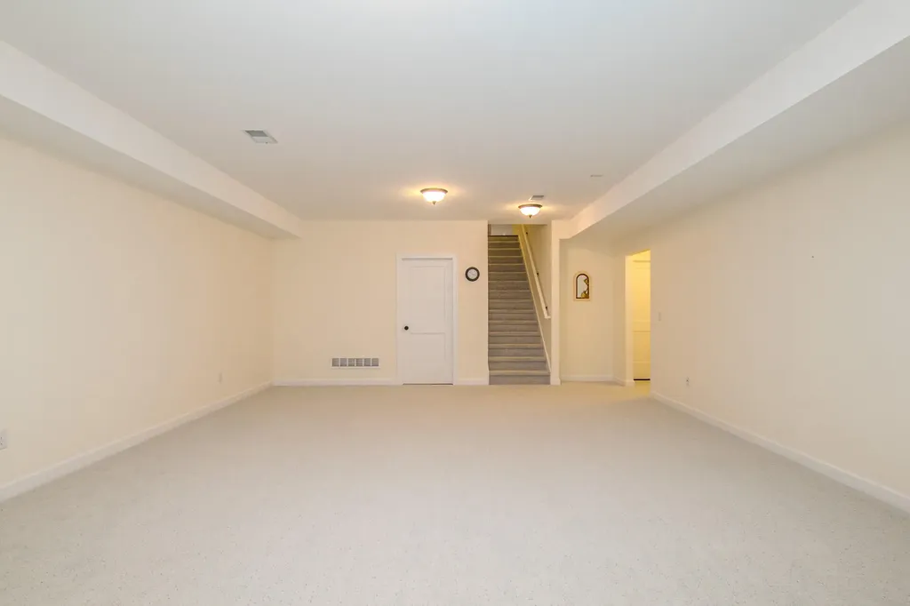 9168 Mirage Lake Drive York Charter Township MI 48160