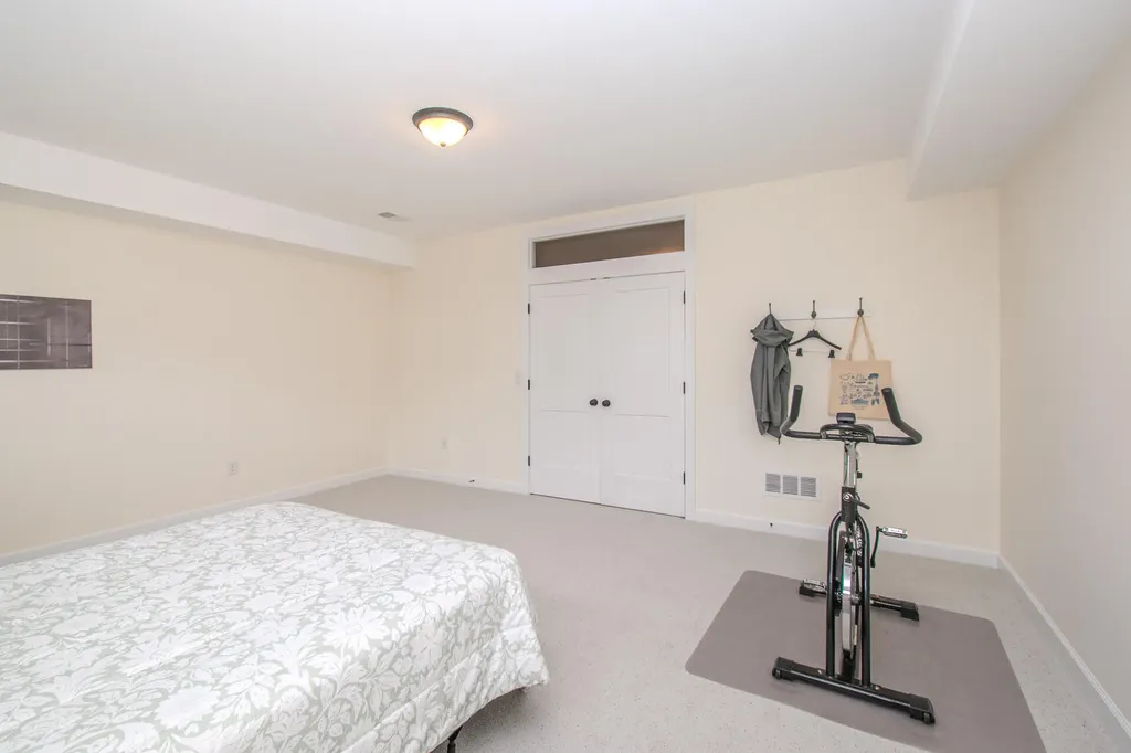9168 Mirage Lake Drive York Charter Township MI 48160