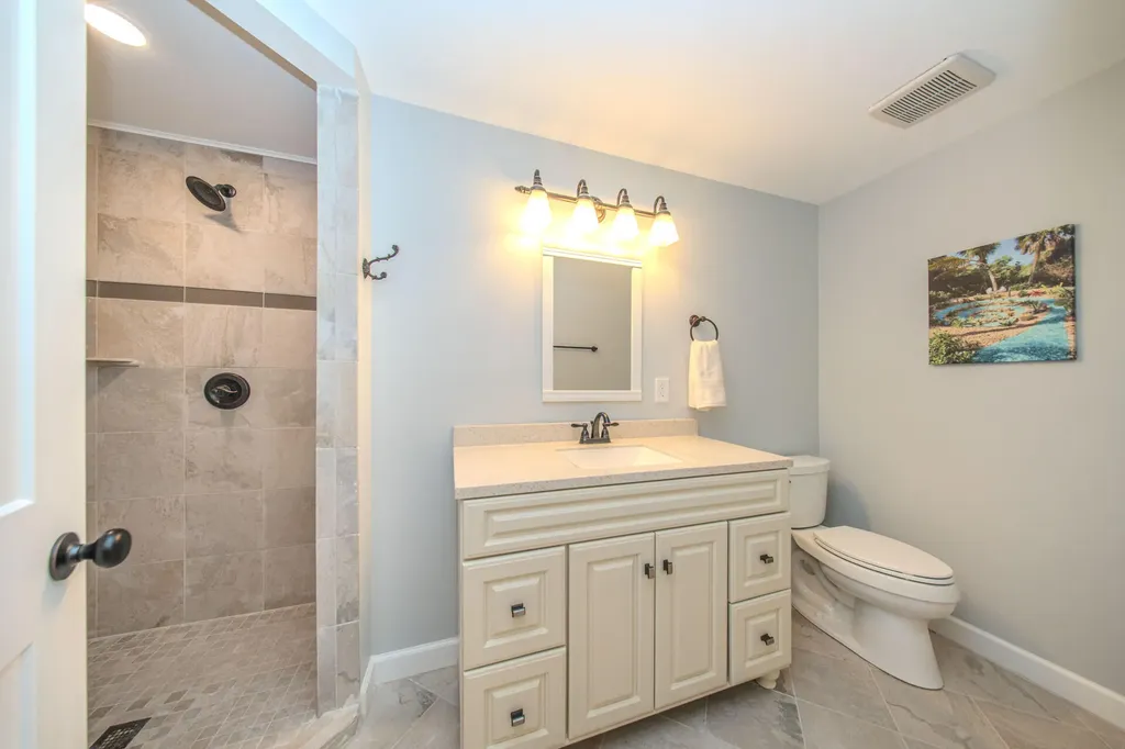 9168 Mirage Lake Drive York Charter Township MI 48160