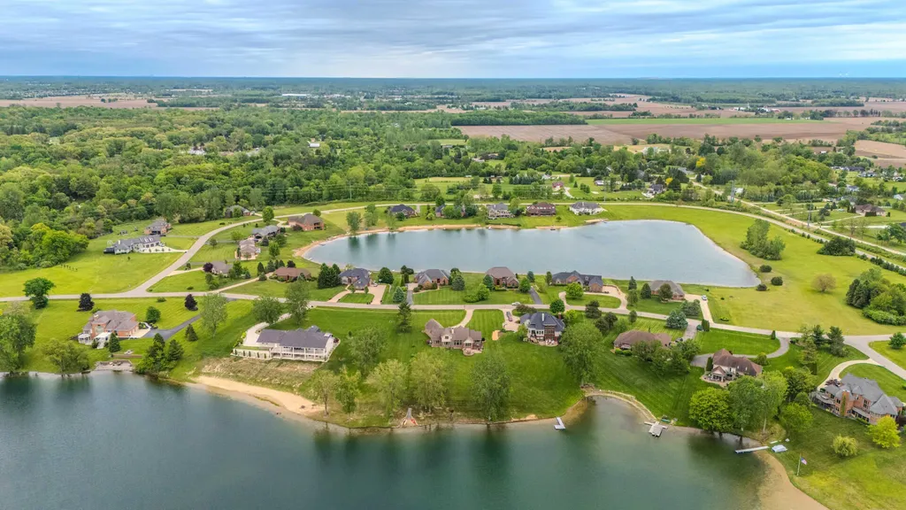 9168 Mirage Lake Drive York Charter Township MI 48160