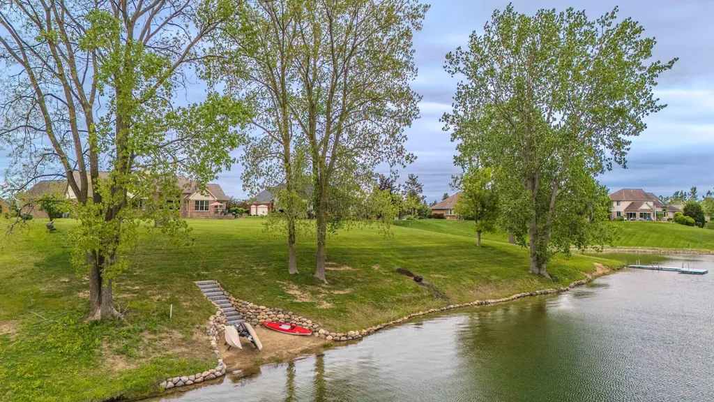 9168 Mirage Lake Drive York Charter Township MI 48160