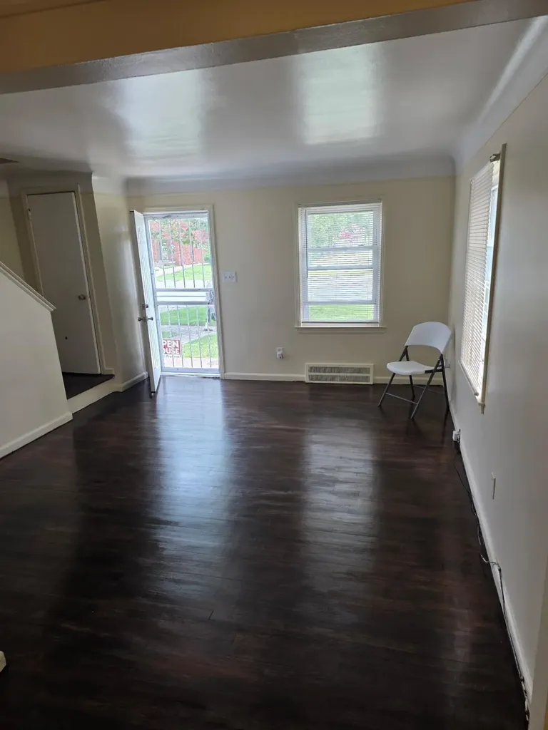 19925 Greenfield Road Detroit City MI 48235