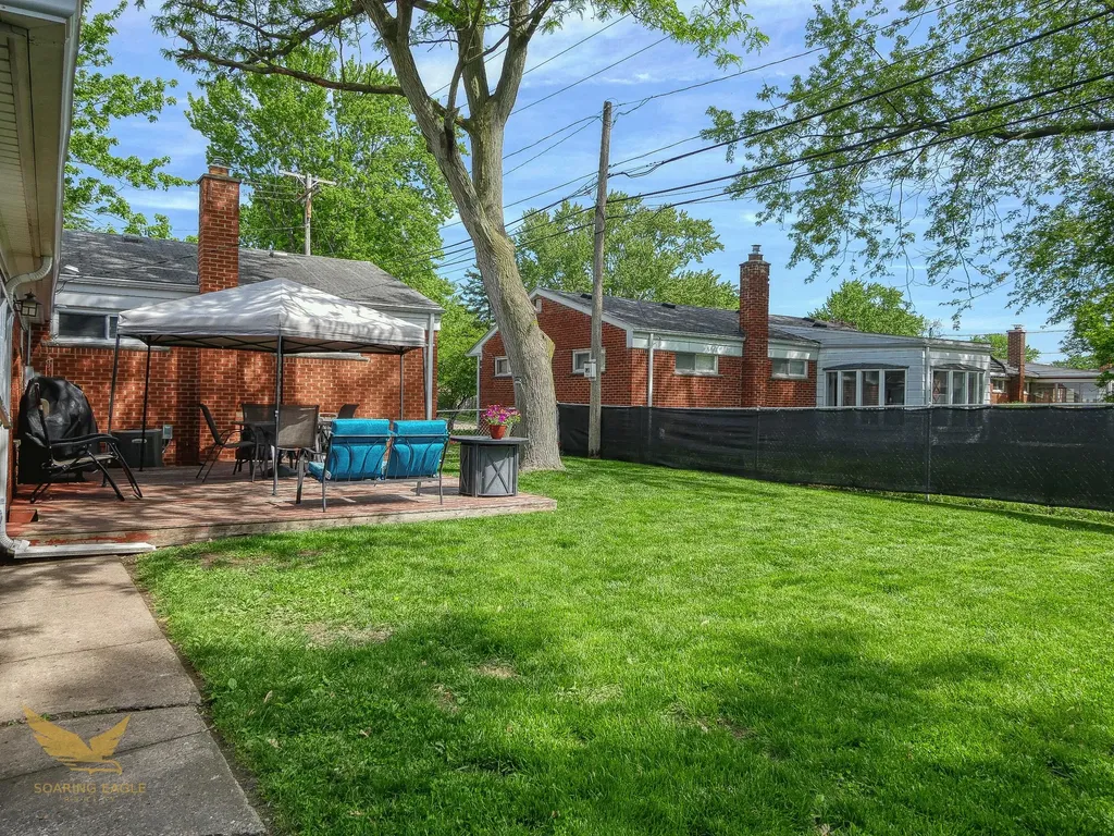 21114 Danbury Street Clinton Charter Township MI 48035