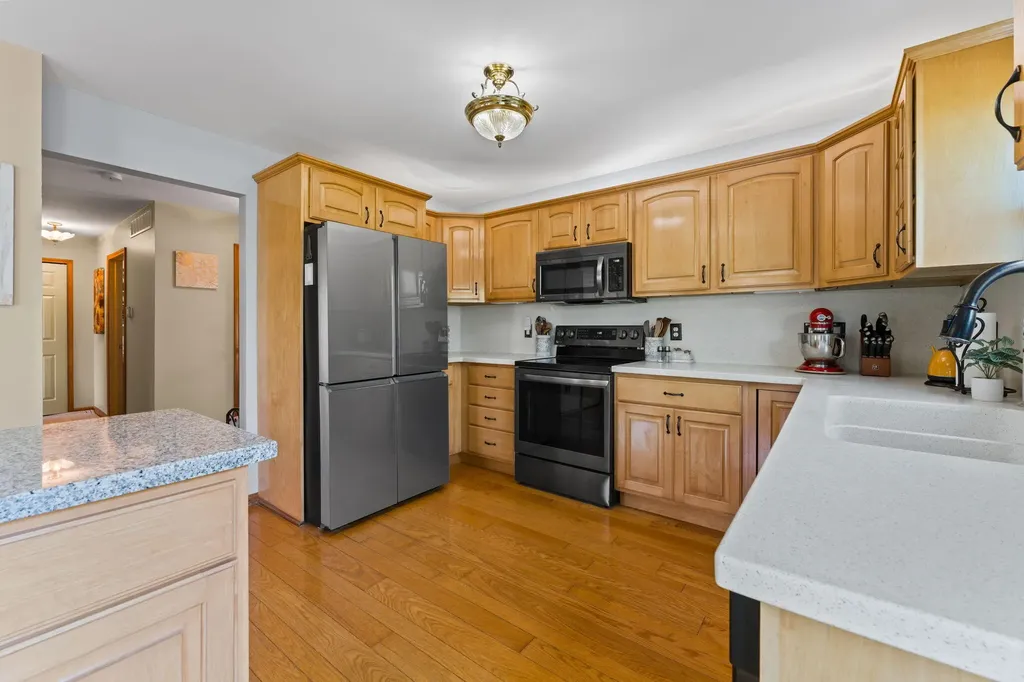 7490 Ledgewood Drive Tyrone Township MI 48430