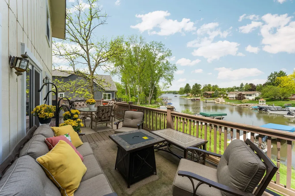 7490 Ledgewood Drive Tyrone Township MI 48430