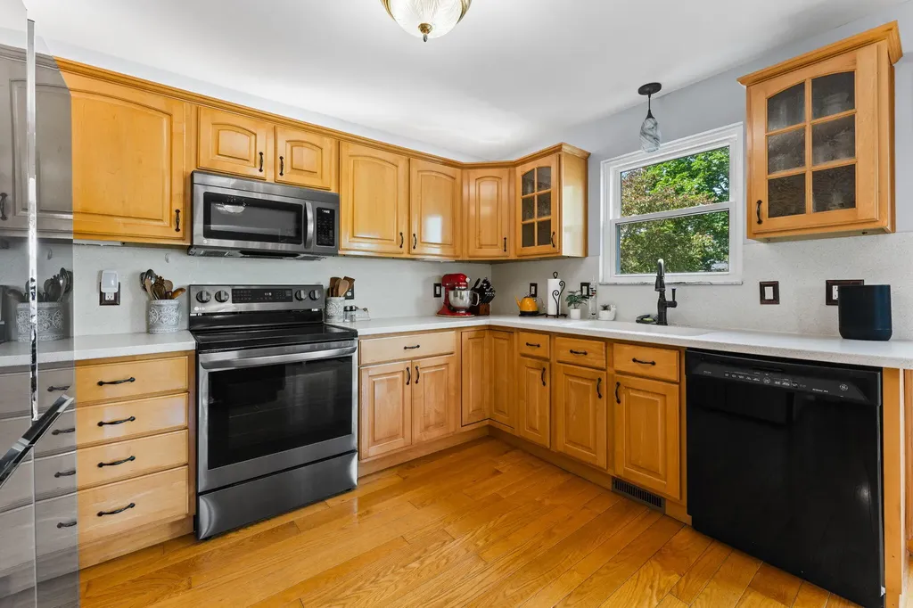 7490 Ledgewood Drive Tyrone Township MI 48430