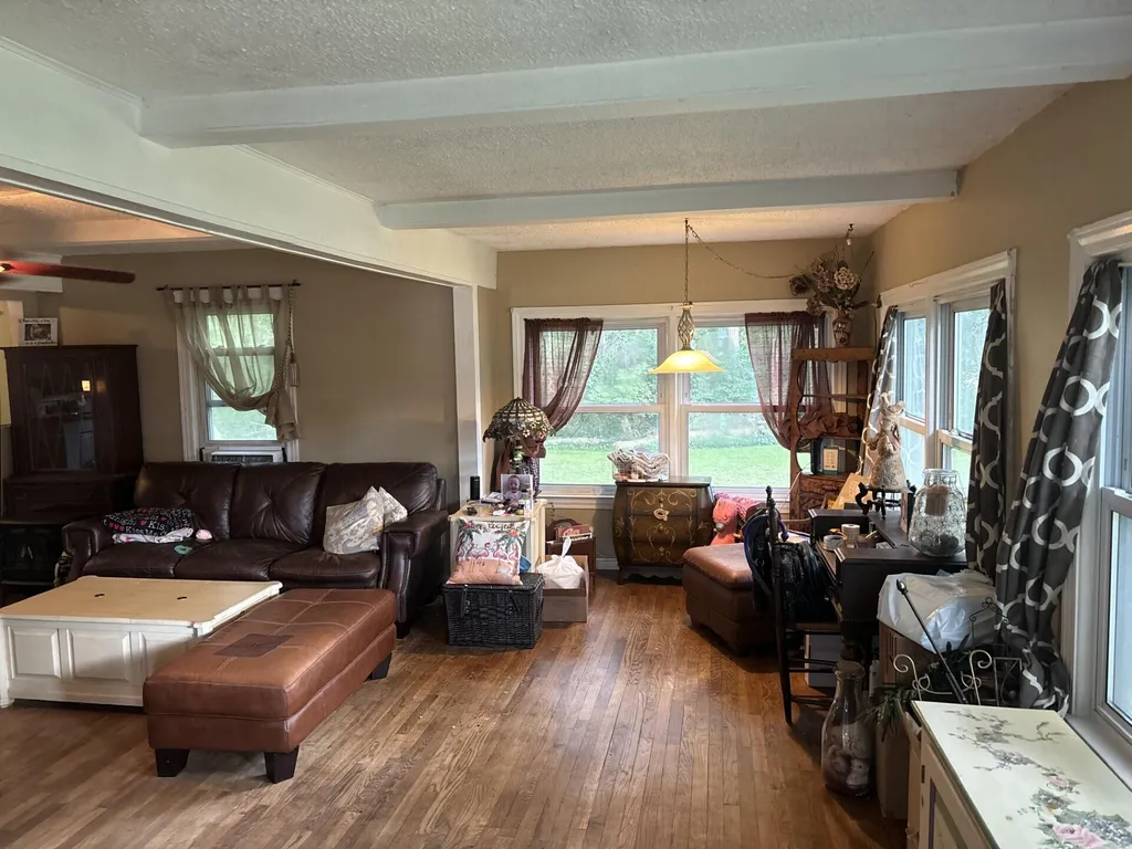 2545 Massena Avenue Commerce Charter Township MI 48382