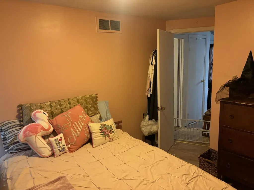 2545 Massena Avenue Commerce Charter Township MI 48382