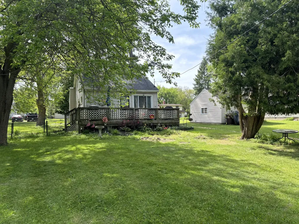 2545 Massena Avenue Commerce Charter Township MI 48382