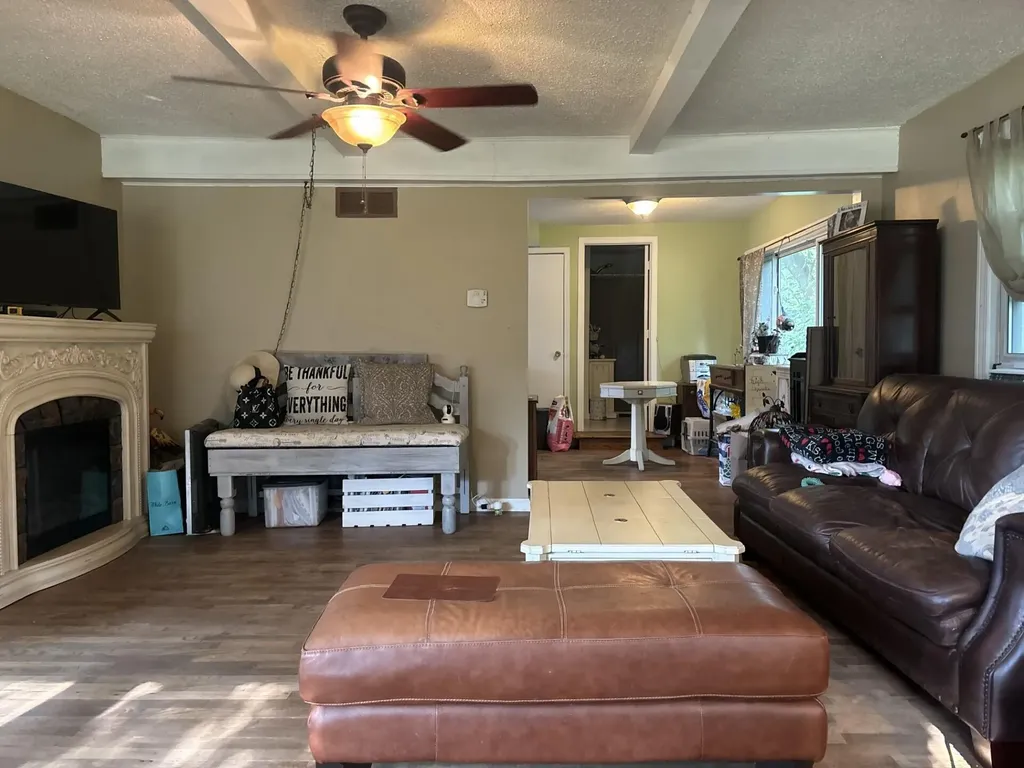 2545 Massena Avenue Commerce Charter Township MI 48382