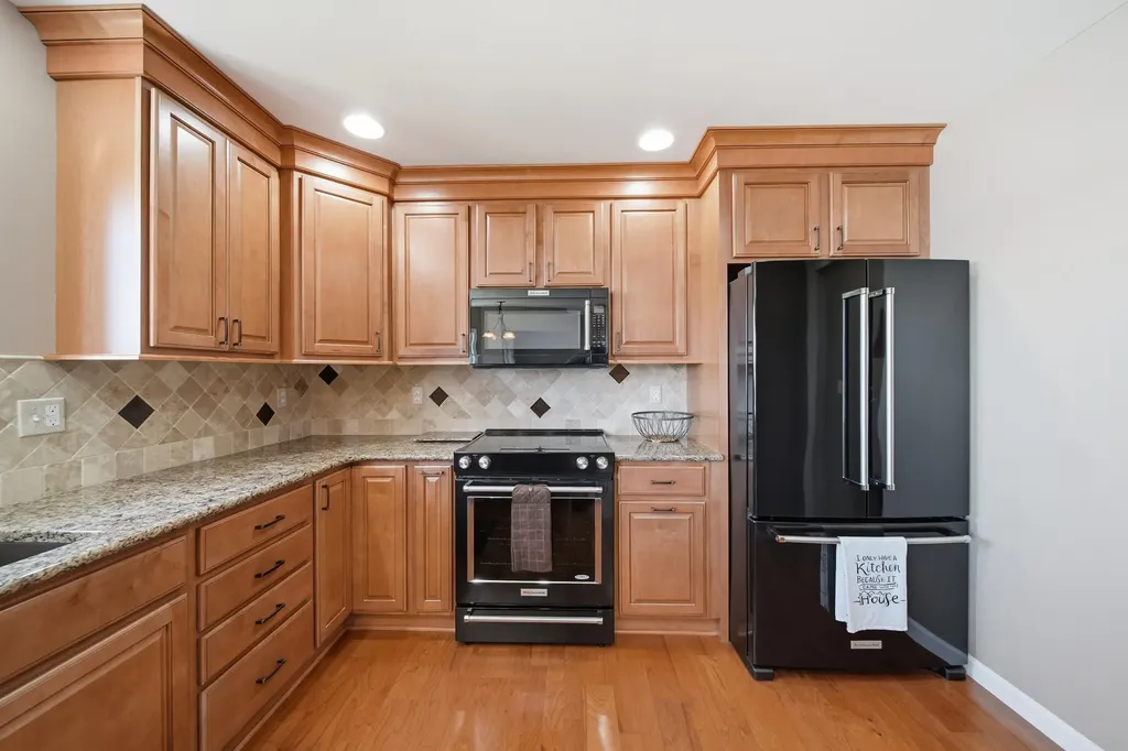 7602 Stonehedge Drive Cambridge Township MI 49265