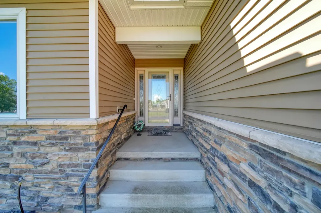 7602 Stonehedge Drive Cambridge Township MI 49265
