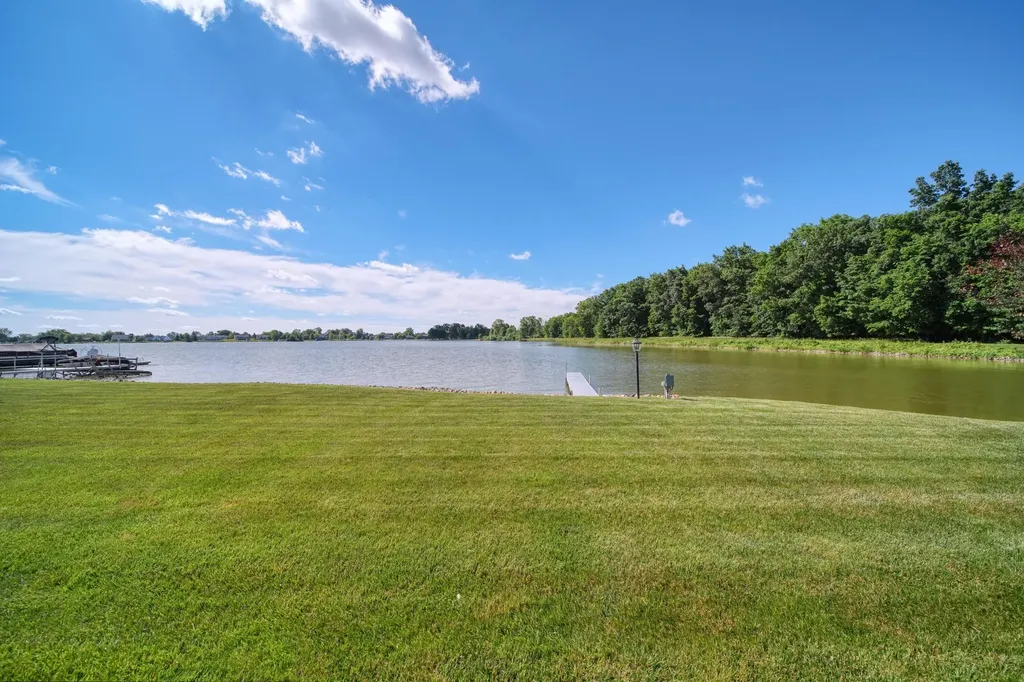 7602 Stonehedge Drive Cambridge Township MI 49265