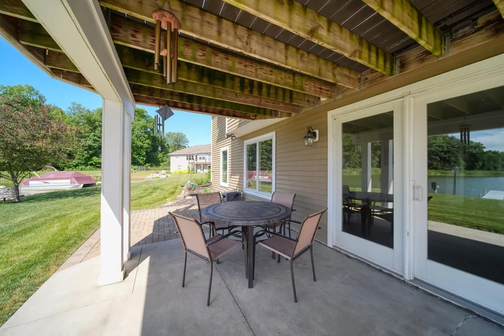7602 Stonehedge Drive Cambridge Township MI 49265