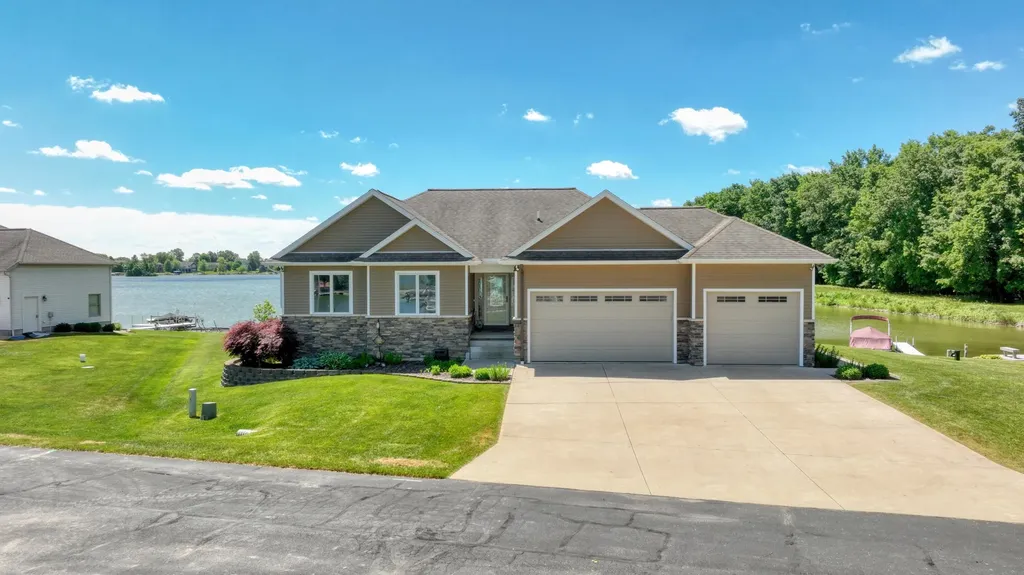 7602 Stonehedge Drive Cambridge Township MI 49265