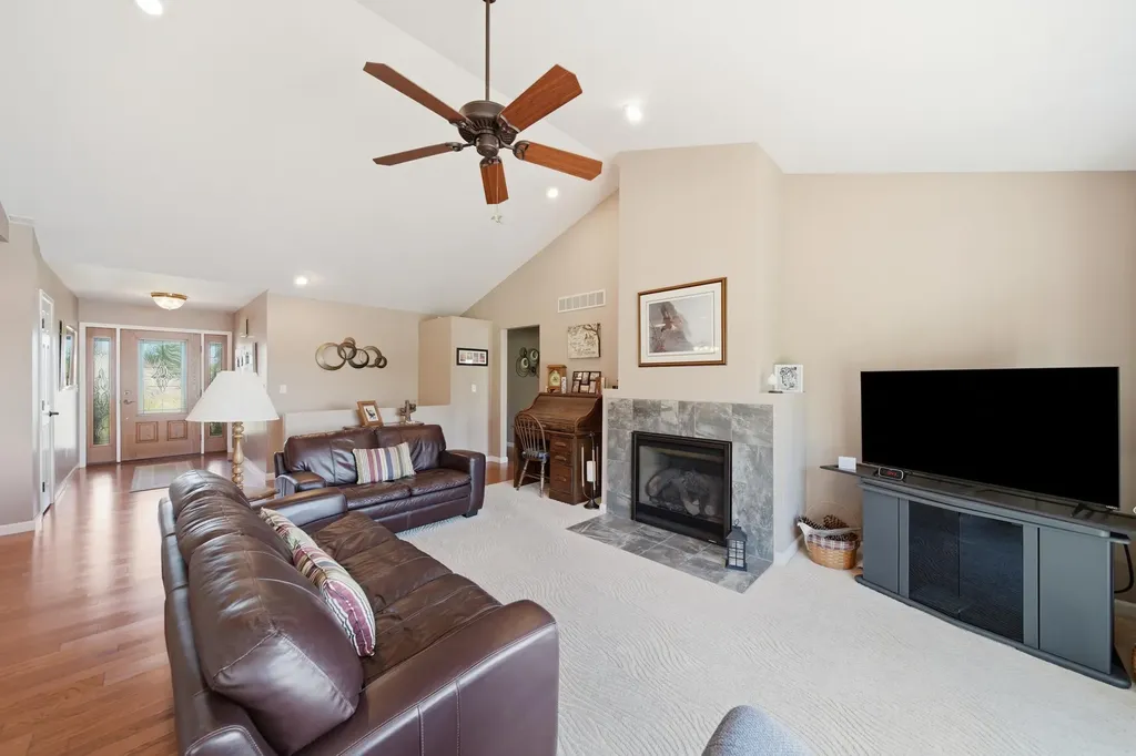7602 Stonehedge Drive Cambridge Township MI 49265