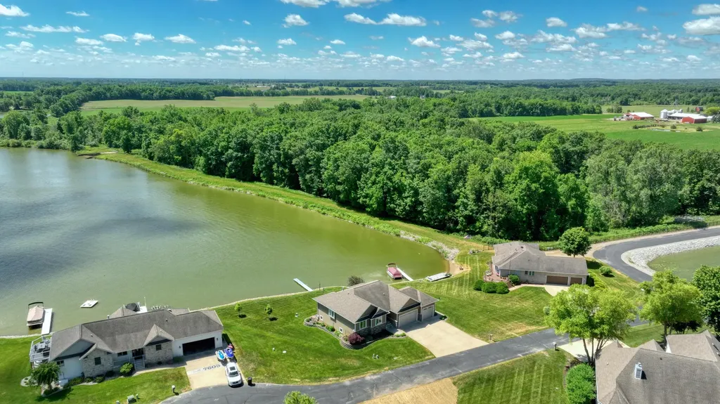 7602 Stonehedge Drive Cambridge Township MI 49265