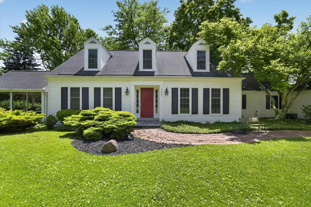 48377 Gyde Road Canton Charter Township MI 48187