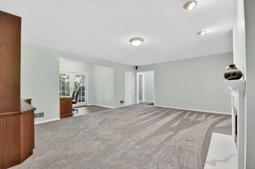 48377 Gyde Road Canton Charter Township MI 48187