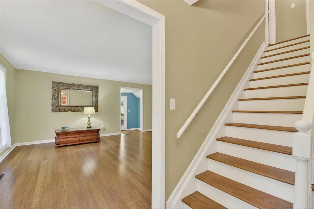 48377 Gyde Road Canton Charter Township MI 48187