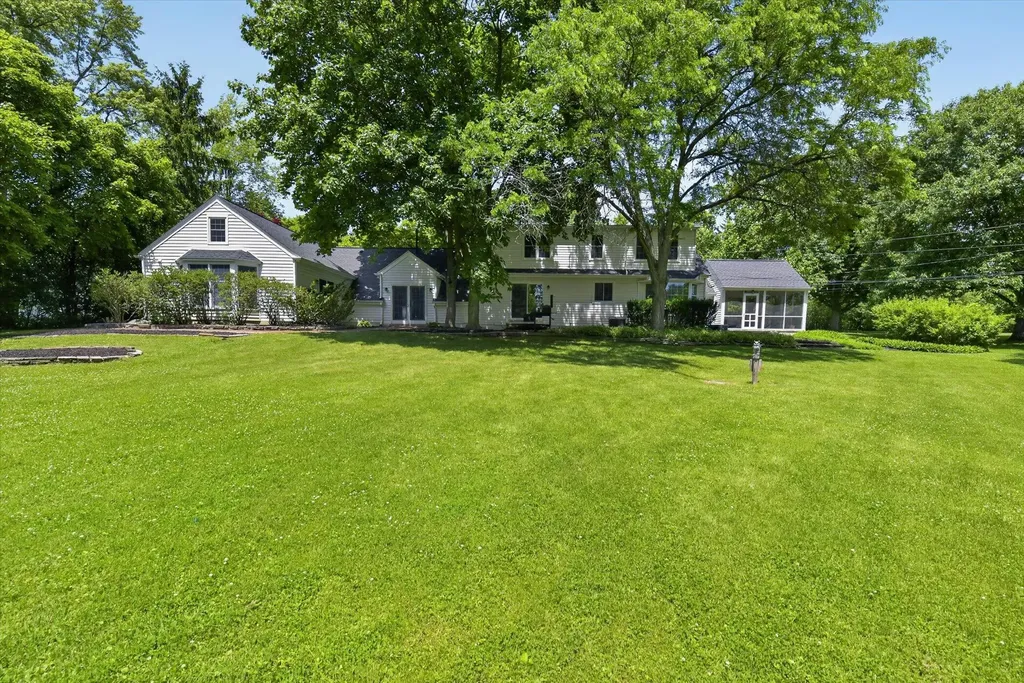 48377 Gyde Road Canton Charter Township MI 48187