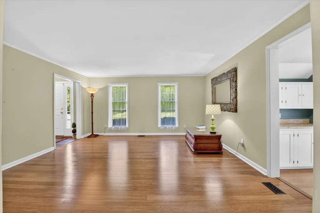48377 Gyde Road Canton Charter Township MI 48187
