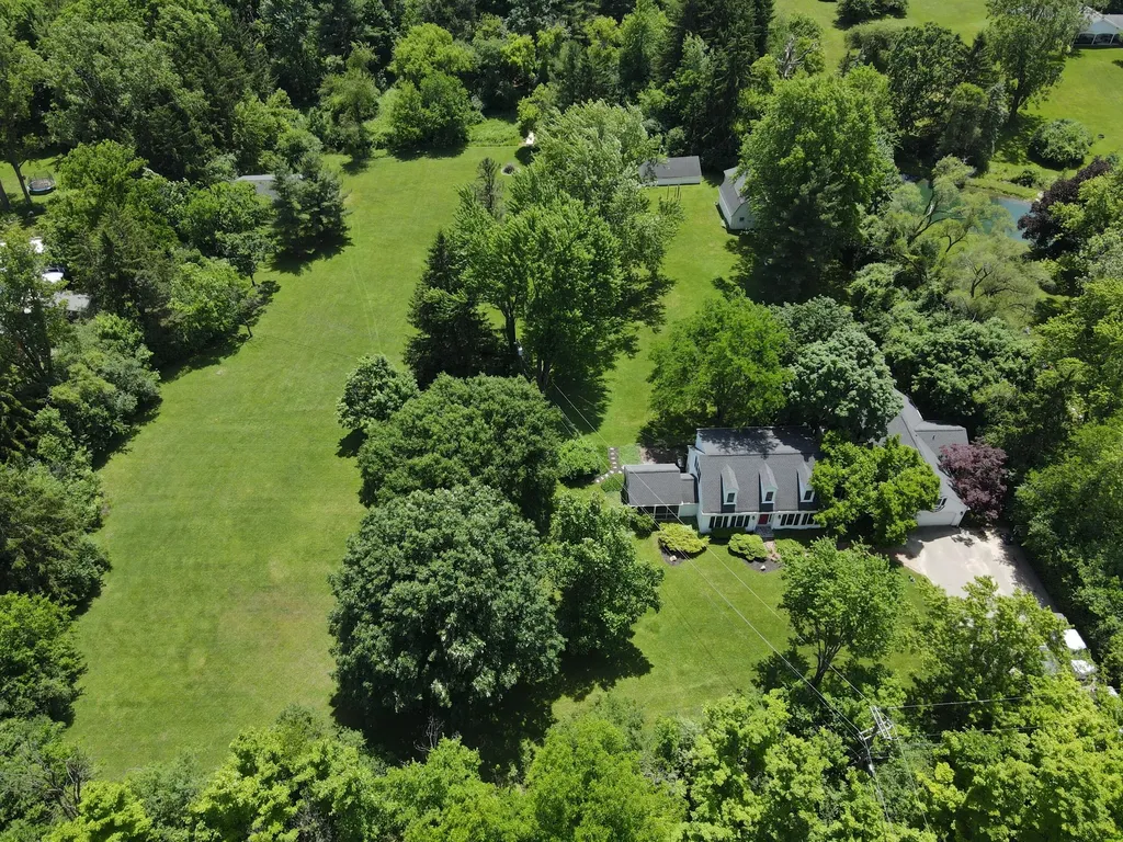 48377 Gyde Road Canton Charter Township MI 48187