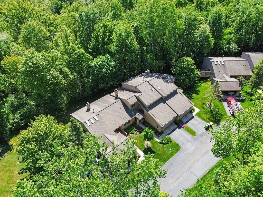 507 Woodgrove Drive Scio Township MI 48103