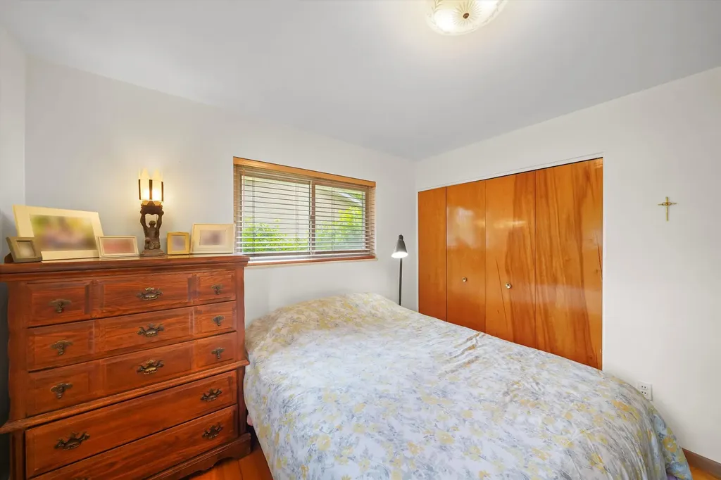 45145 Jeanette Avenue Van Buren Charter Township MI 48111