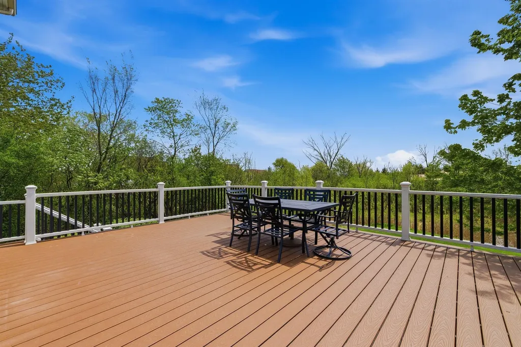 2243 Sun Valley Drive Pittsfield Charter Township MI 48108