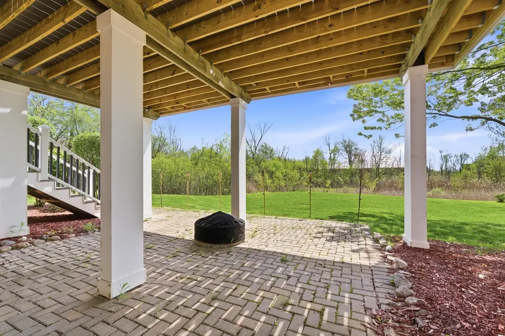 2243 Sun Valley Drive Pittsfield Charter Township MI 48108