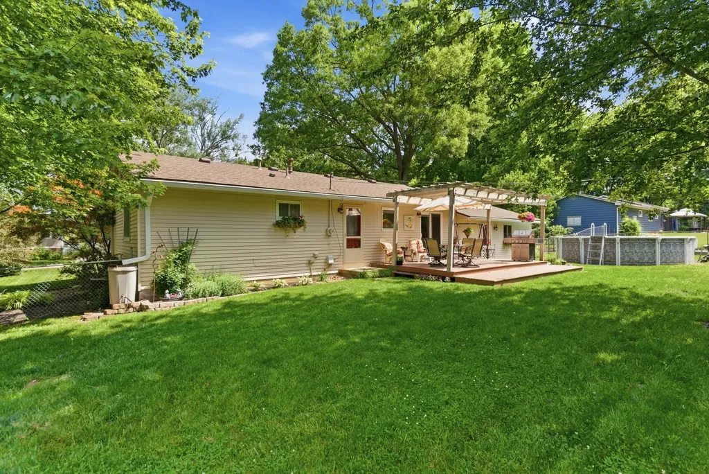 2452 Moore Place Oceola Township MI 48843