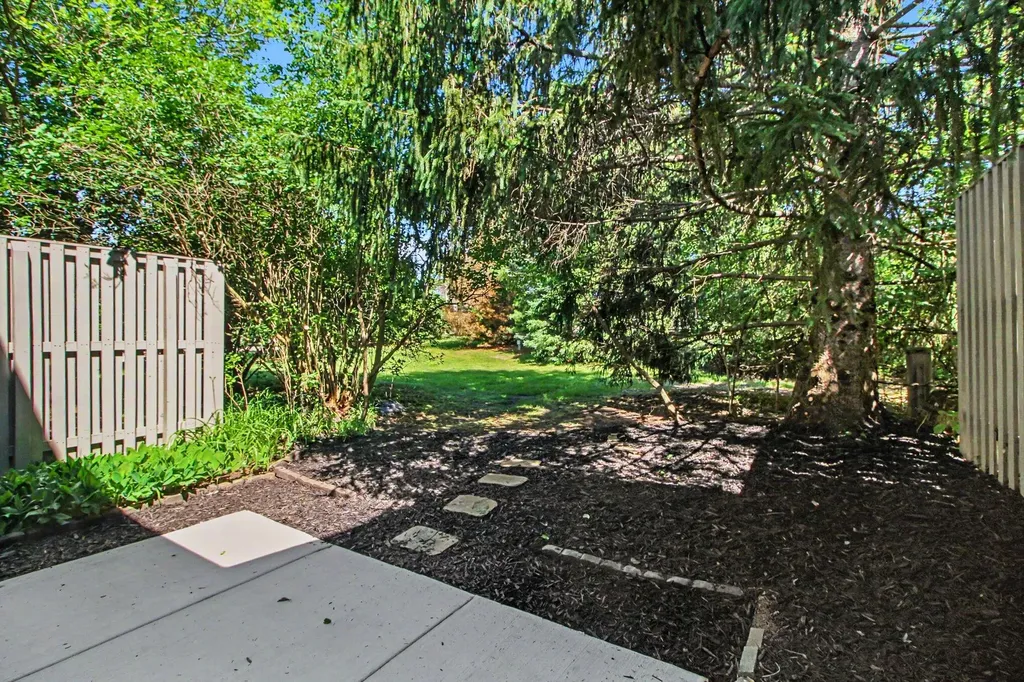 731 Skynob Drive Ann Arbor City MI 48105