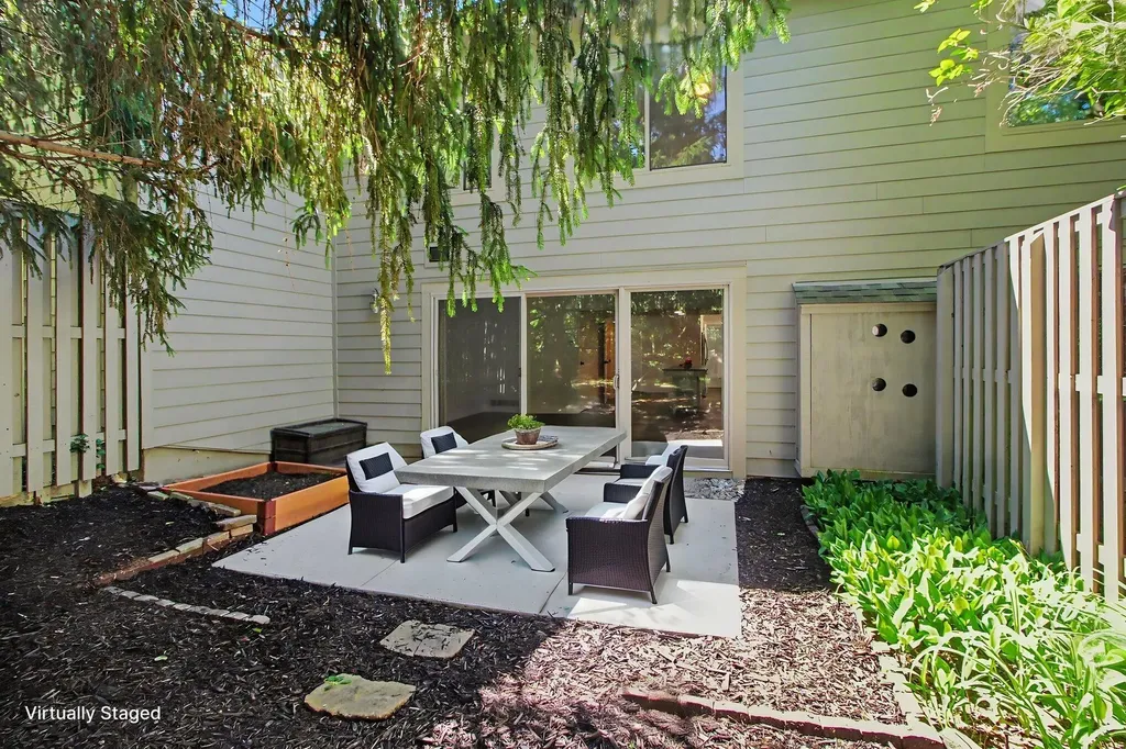 731 Skynob Drive Ann Arbor City MI 48105