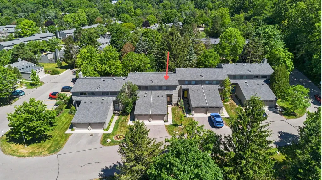 731 Skynob Drive Ann Arbor City MI 48105