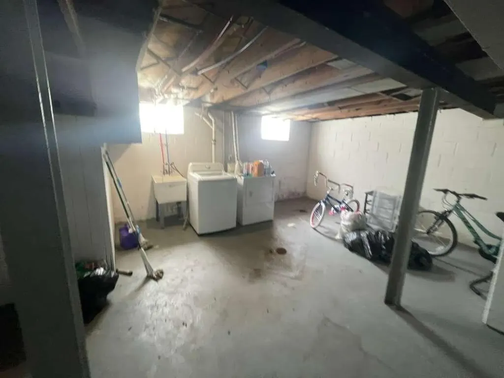 16608 Trinity Street Detroit City MI 48219