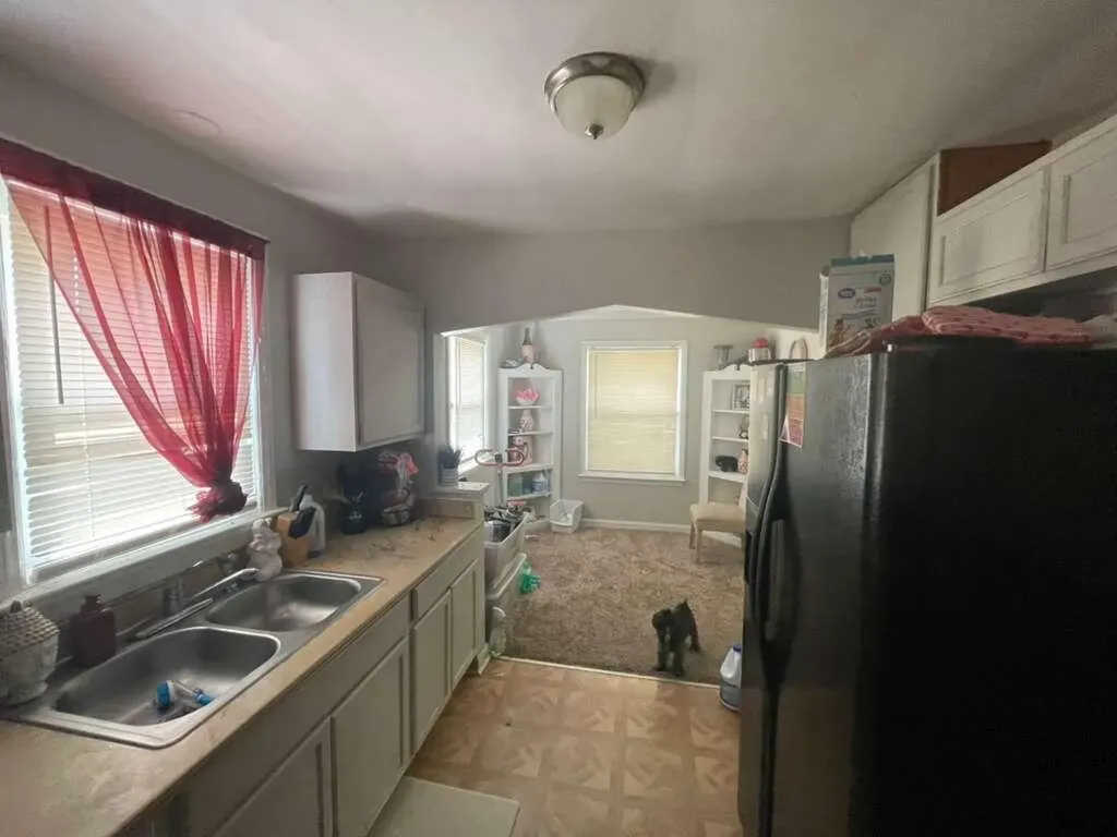 16608 Trinity Street Detroit City MI 48219